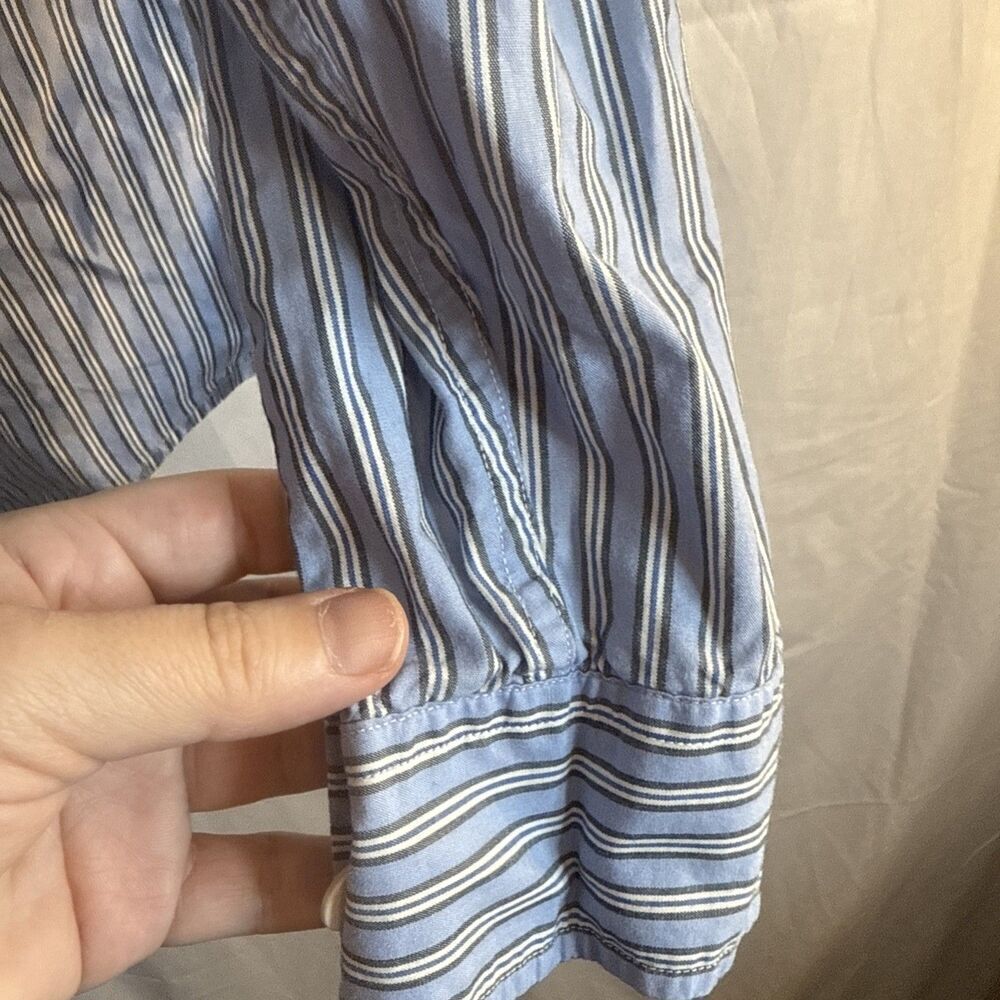 Men’s Abercrombie & Fitch Button Up Shirt Blue Striped Size Small Preowned - Picture 10 of 15